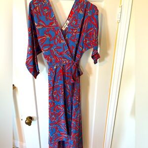 Diane Von Furstenberg silk dress Size M